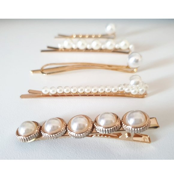 ADD ON ITEM ** Pearl Hairclips - Picture 3 of 3